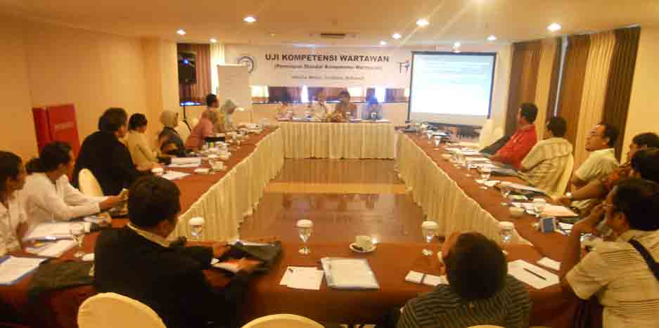 LPDS Kembali Gelar Uji Kompetensi Wartawan Pelaksanaan Uji Kompetensi Wartawan di Surabaya.