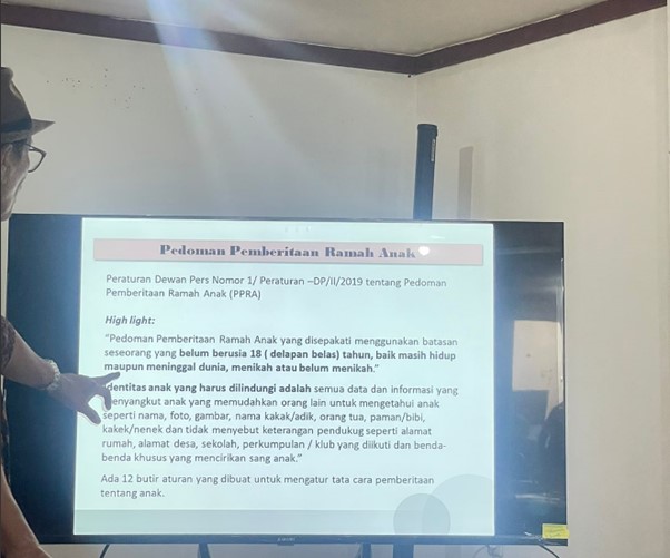 Rustam Fachri Mandayun Berikan Materi “Menjadi Jurnalis Profesional” kepada Peserta Magang Jurnalistik